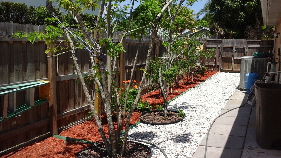 Property Photo:  1359 Damask Lane  FL 32958 