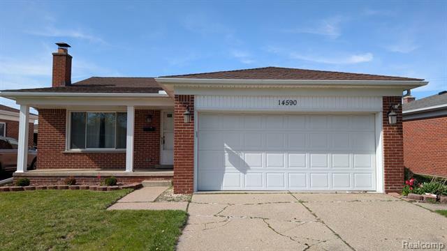 Property Photo: 14590 Ford Avenue MI 48101