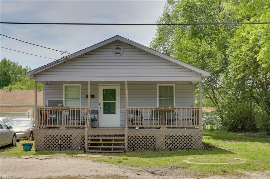 Property Photo: 413 Hunter St VA 23434