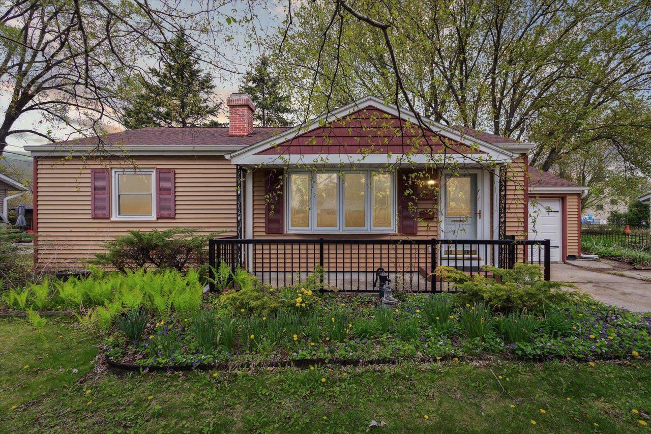 Property Photo:  1435 Mac Far Lane  WI 53546 