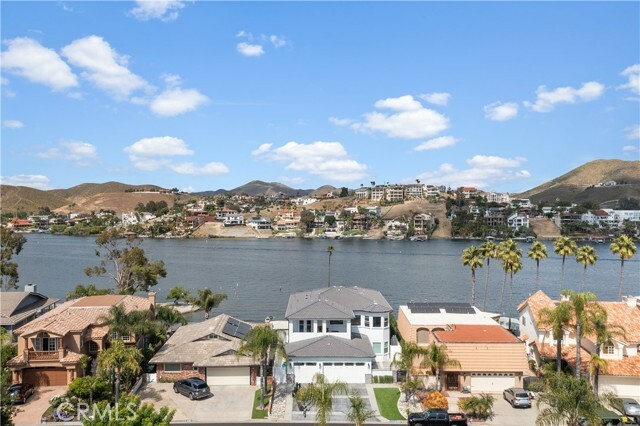 22400 Whirlaway Court  Canyon Lake CA 92587 photo
