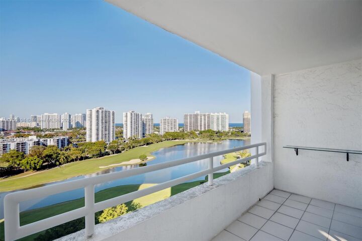 Property Photo:  20355 NE 34th Ct 1828  FL 33180 