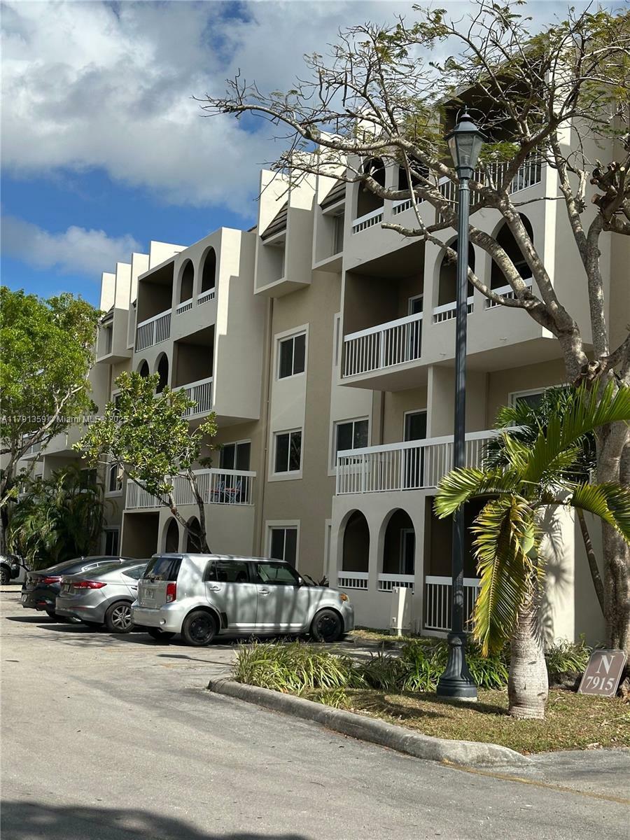 Property Photo: 7740 Camino Real G-409 FL 33143