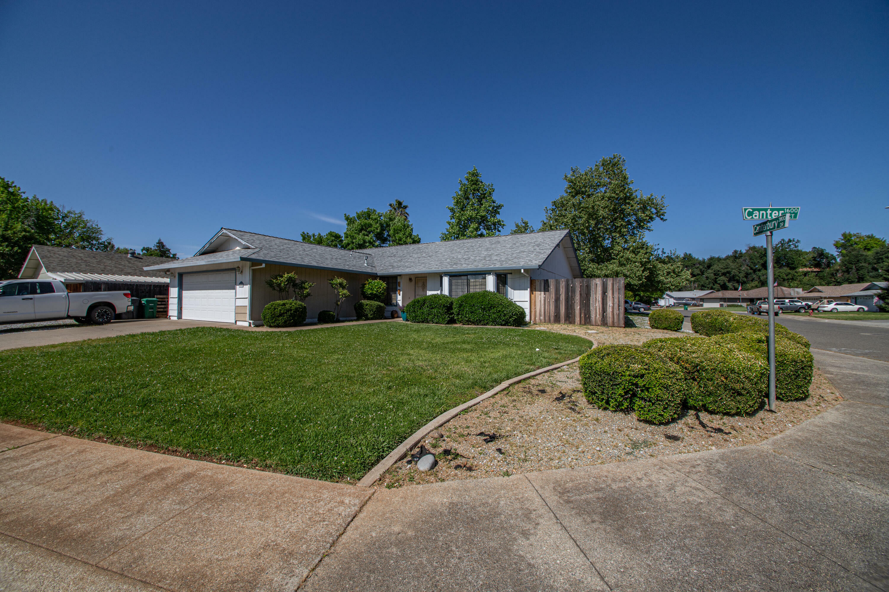 1695 Canter Court  Redding CA 96002 photo