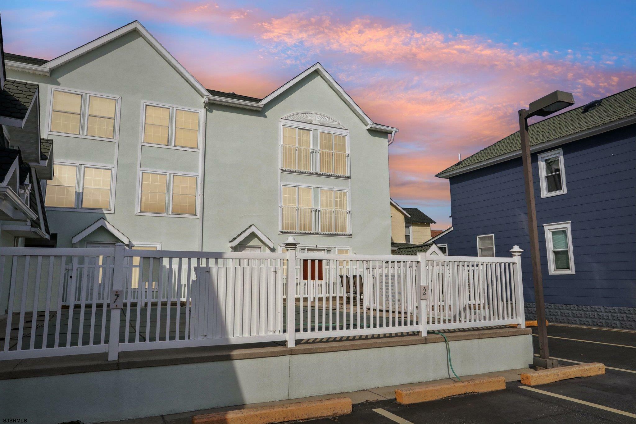 Property Photo: 213 E Hand Ave 1 NJ 08260