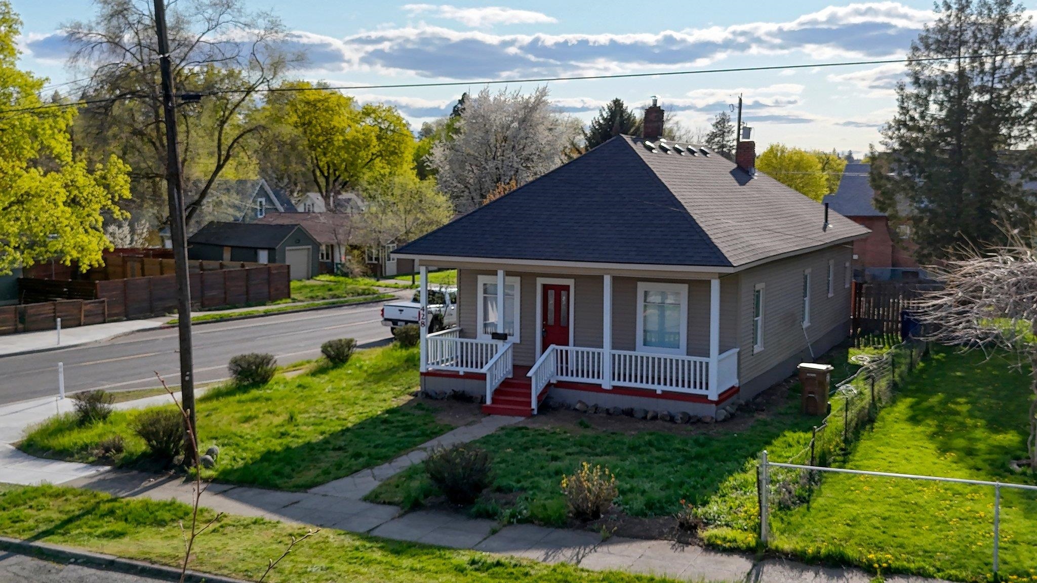 Property Photo: 428 S Haven St WA 99202