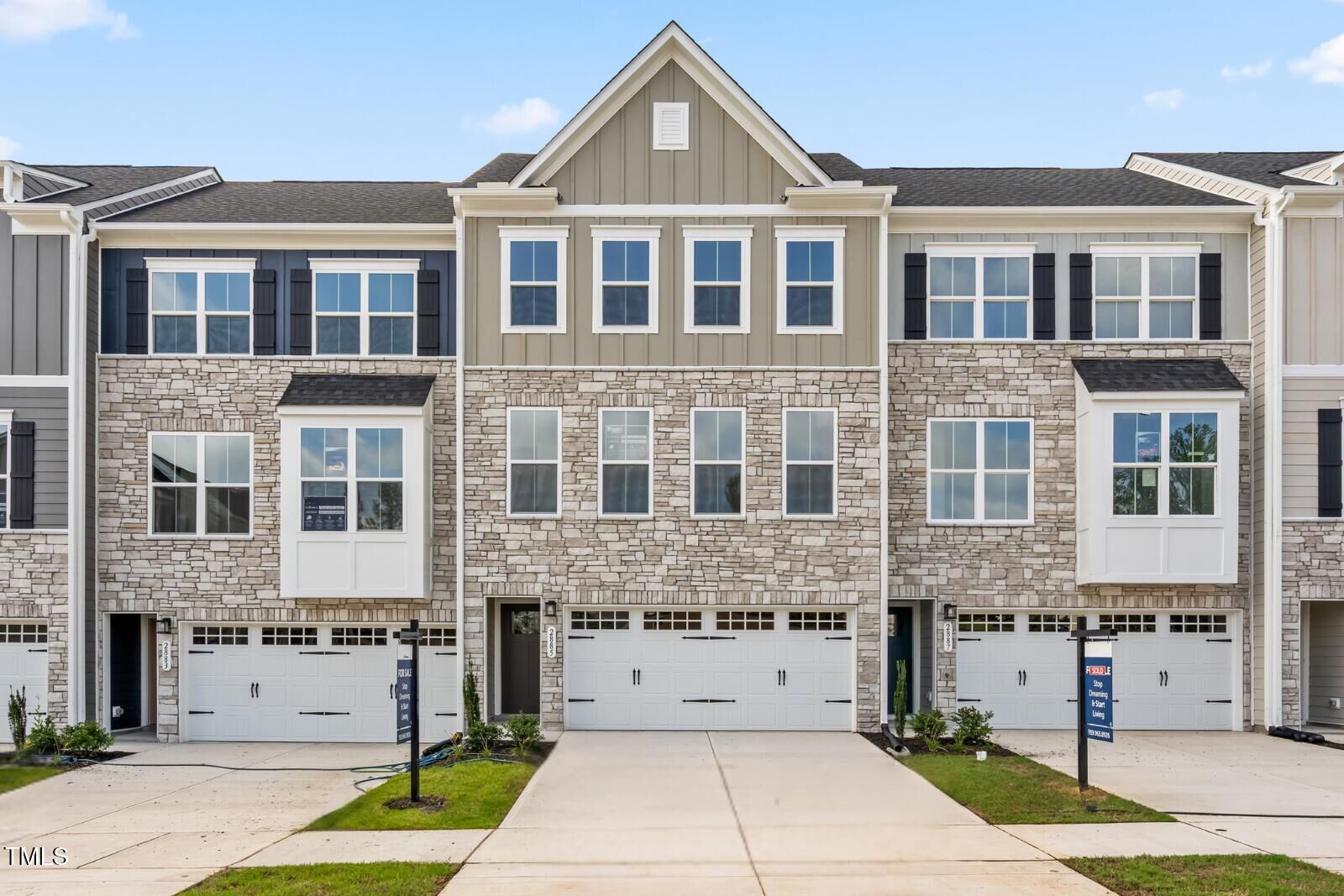 Property Photo:  2885 Foster Woods Drive  NC 27502 