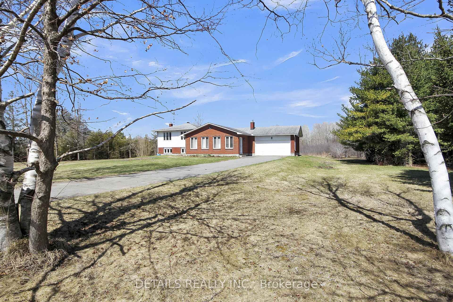 Property Photo: 6186 Malakoff Road ON K0A 2Z0