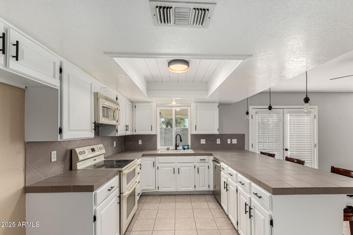 Property Photo:  1829 E Decatur Street  AZ 85203 
