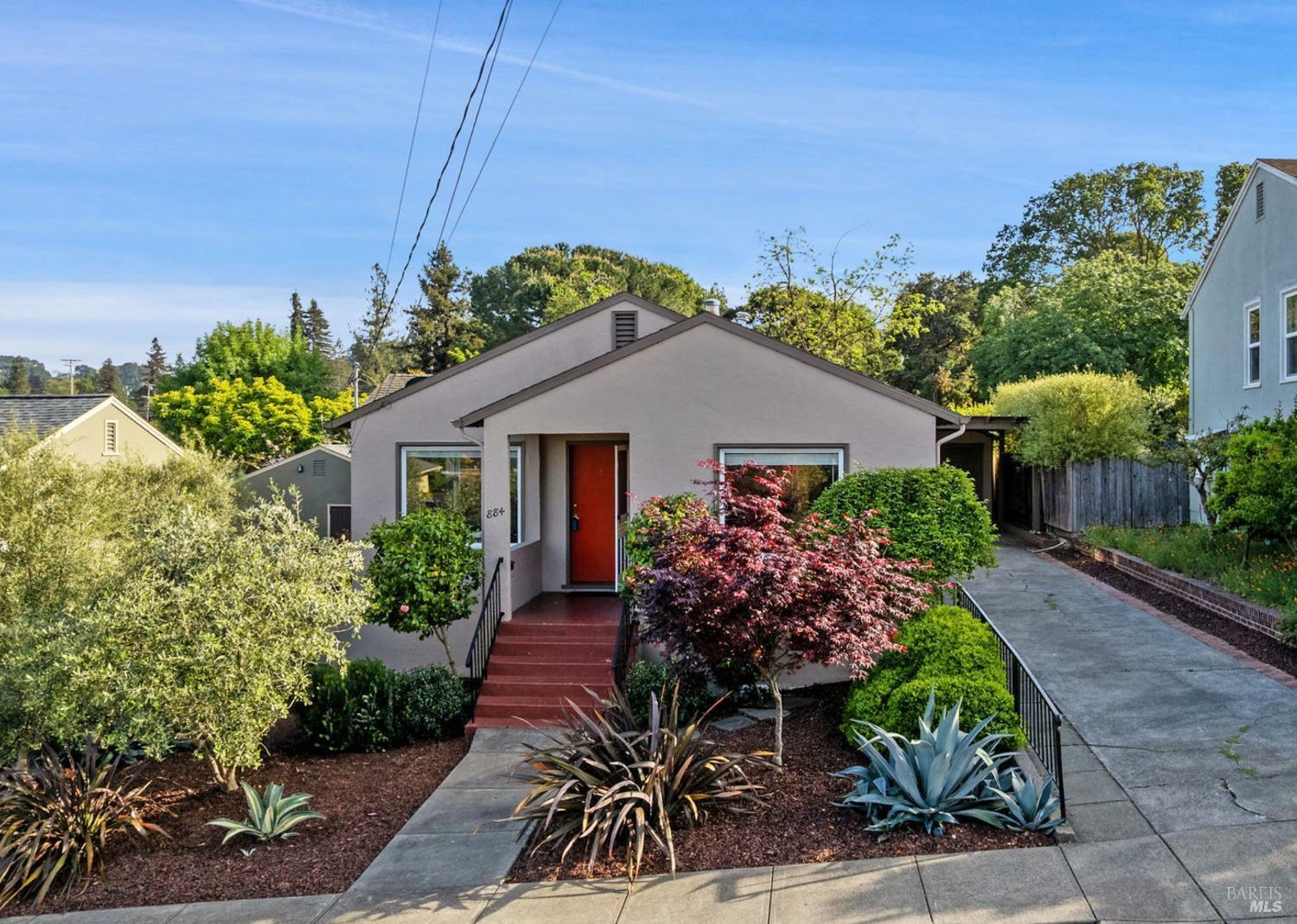 884 6th Street  Petaluma CA 94952 photo