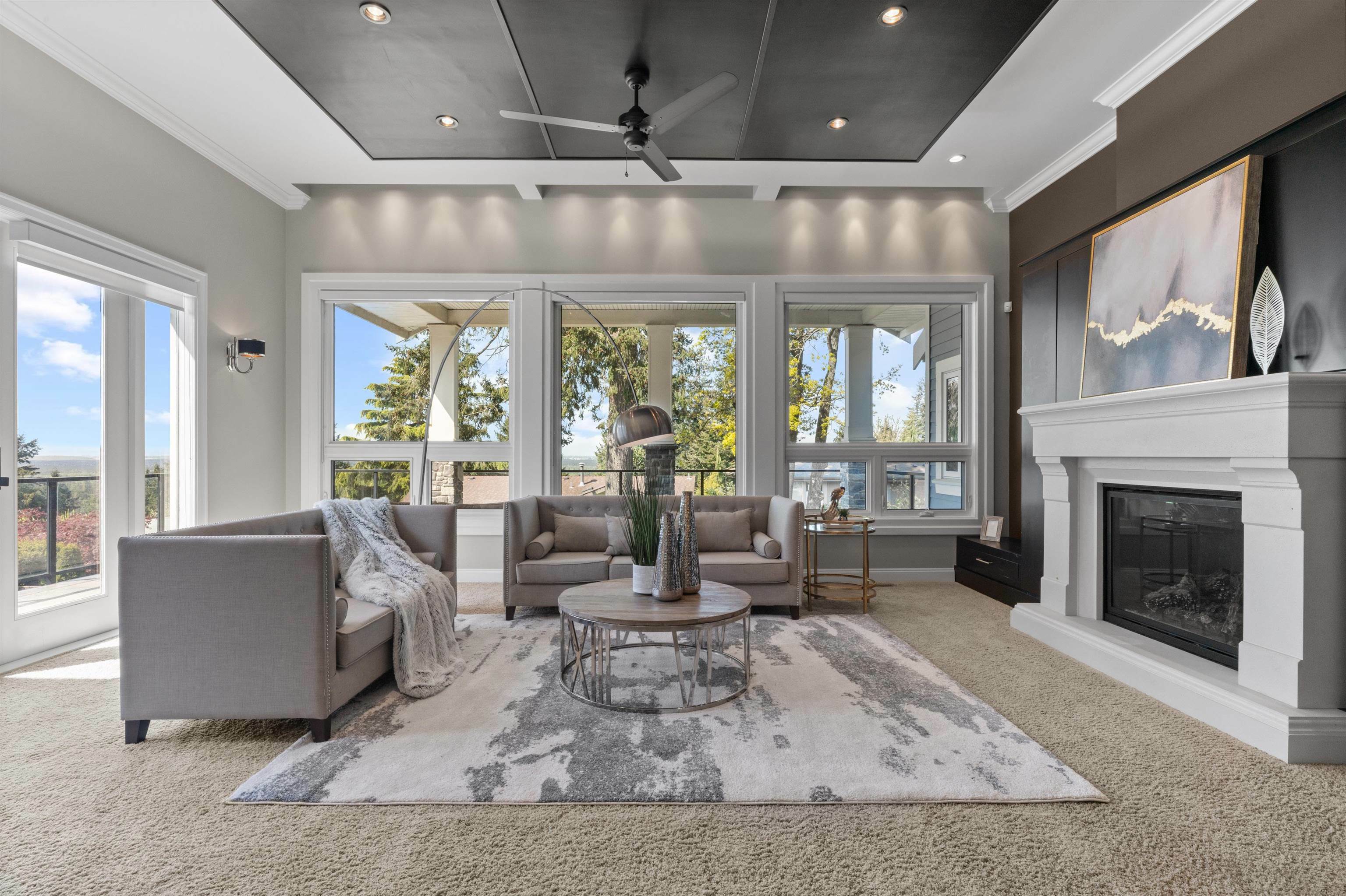 Photo de la propriété: 10905 78 Avenue BC V4C 1N4