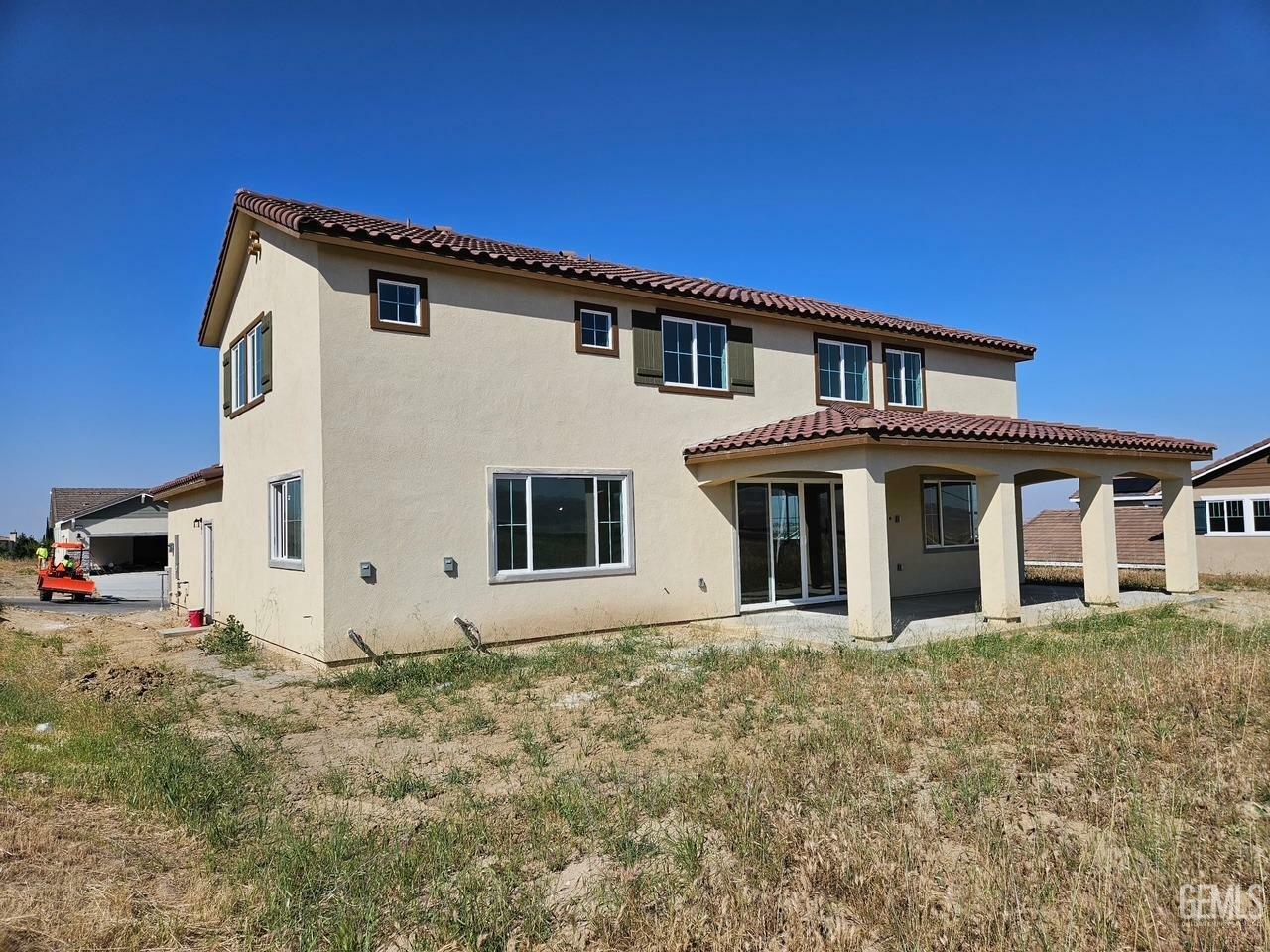 Property Photo: 5609 Levanto Street CA 93306