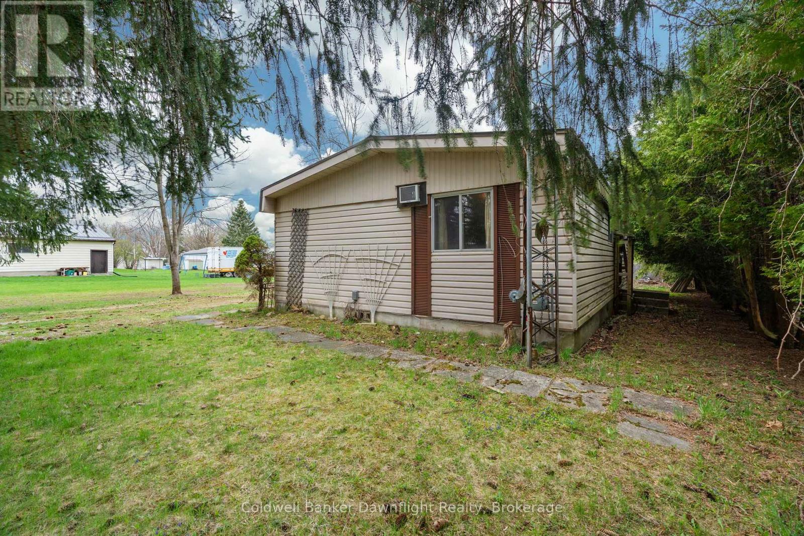 Property Photo: 215 Prince Alfred Street ON N0M 1K0