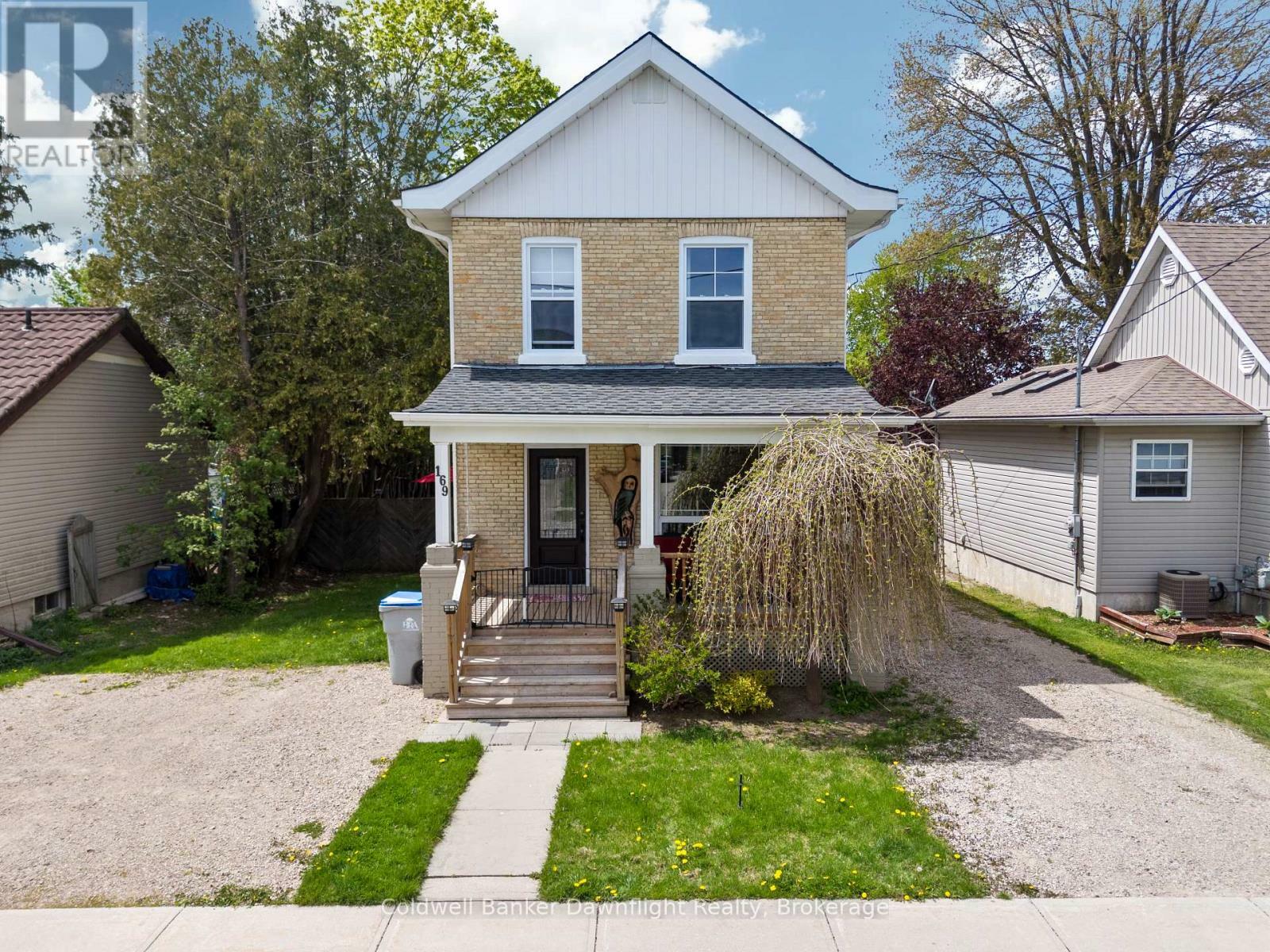 Property Photo:  169 Andrew Street  ON N0M 1S2 