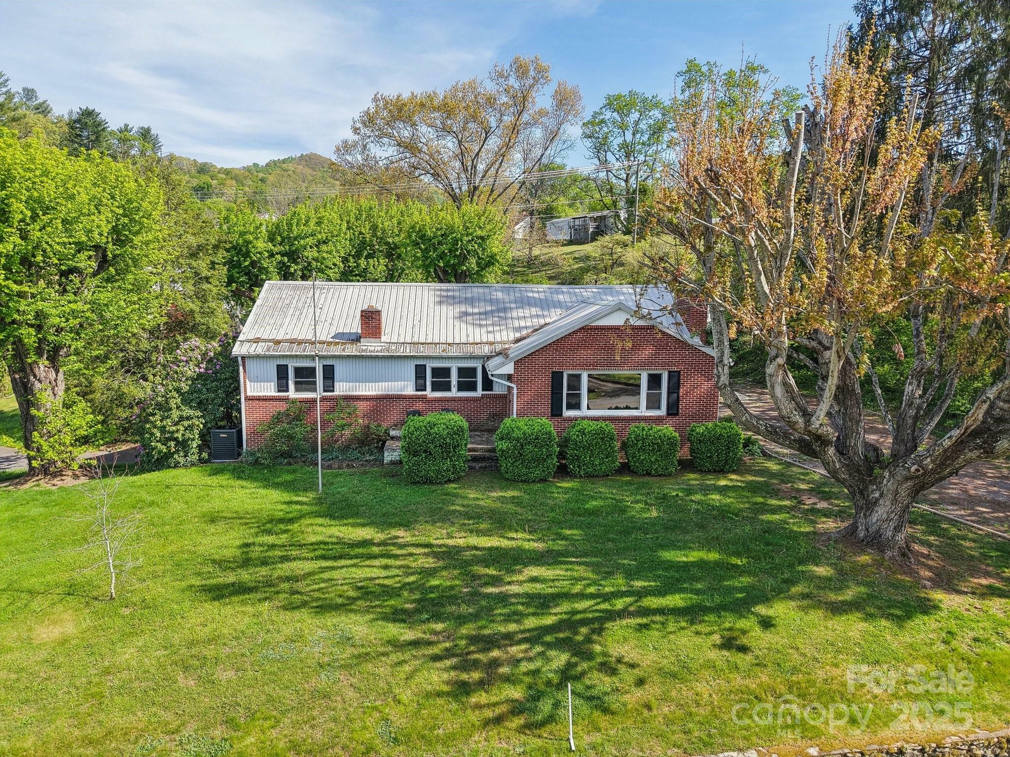 Property Photo: 50 Morning Star Road NC 28716