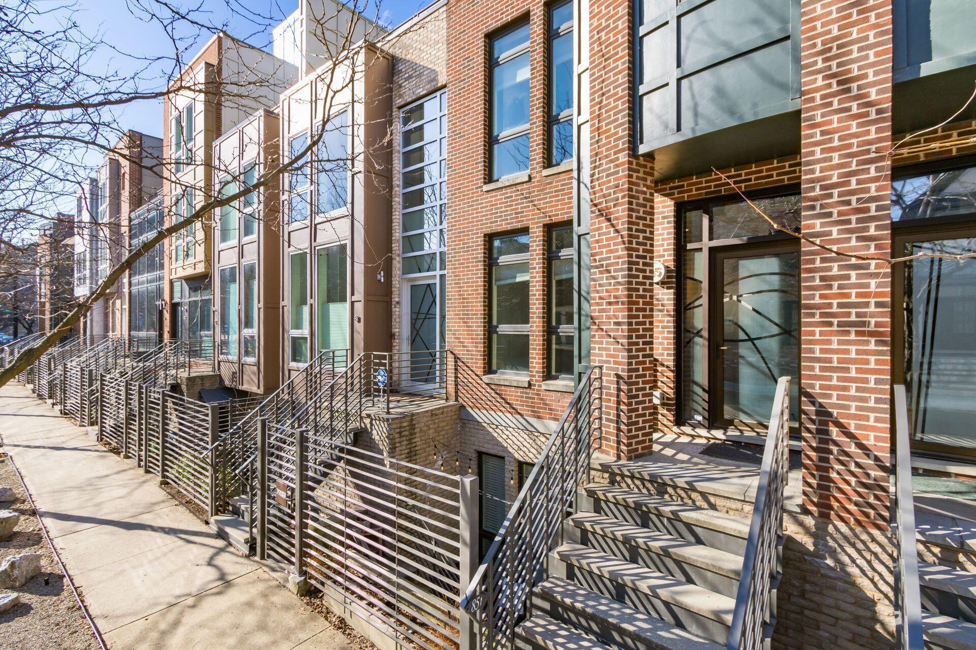 Property Photo: 85 N 5th Street OH 43215