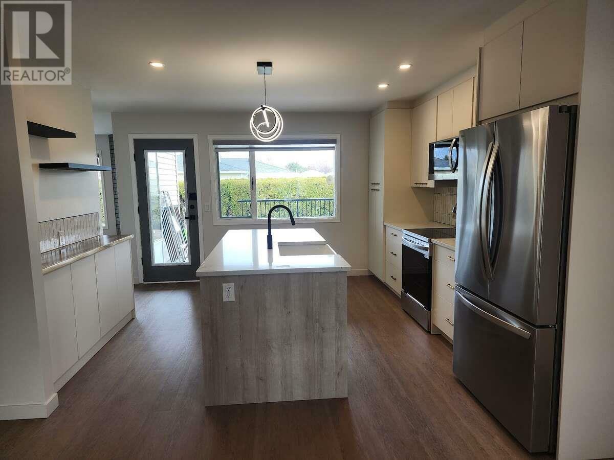 Property Photo: 1260 Raymer Avenue 397 BC V1W 3S7