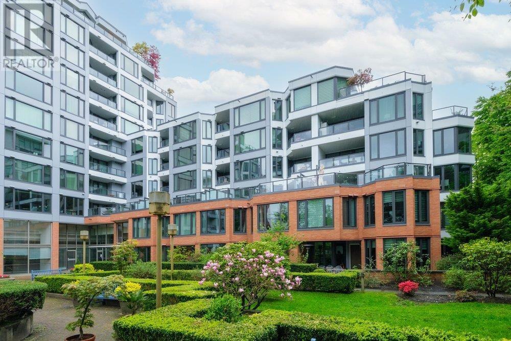 Property Photo: 1707 West 7th Avenue 514 BC V6J 5E9