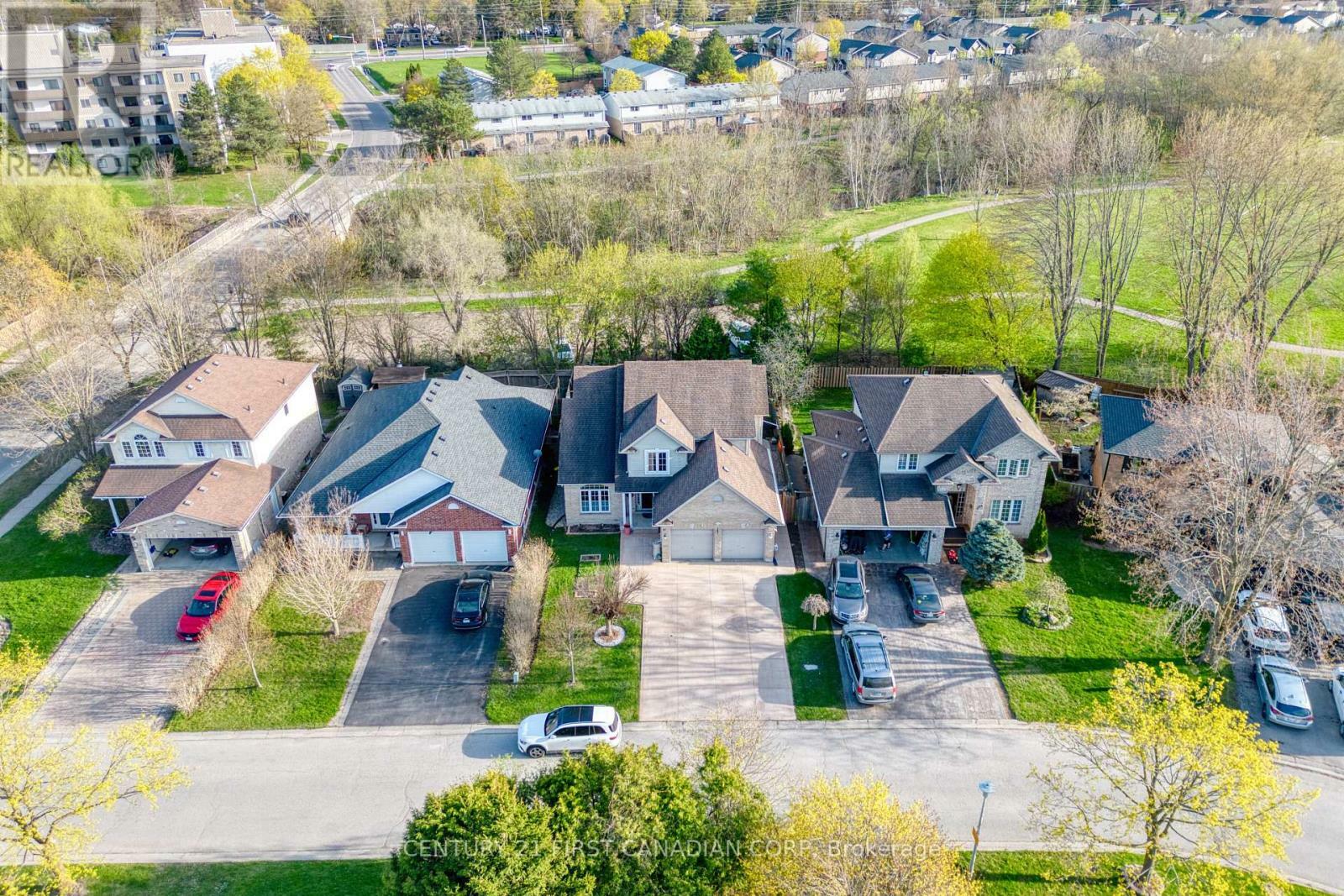 Property Photo: 97 McTaggart Court ON N5X 3L9