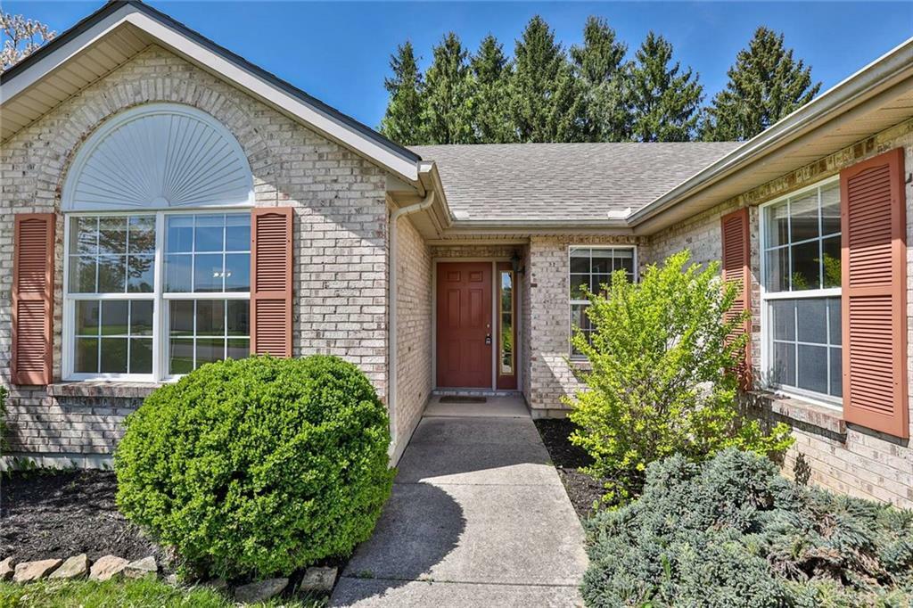 Property Photo: 1511 Michael Drive OH 45373