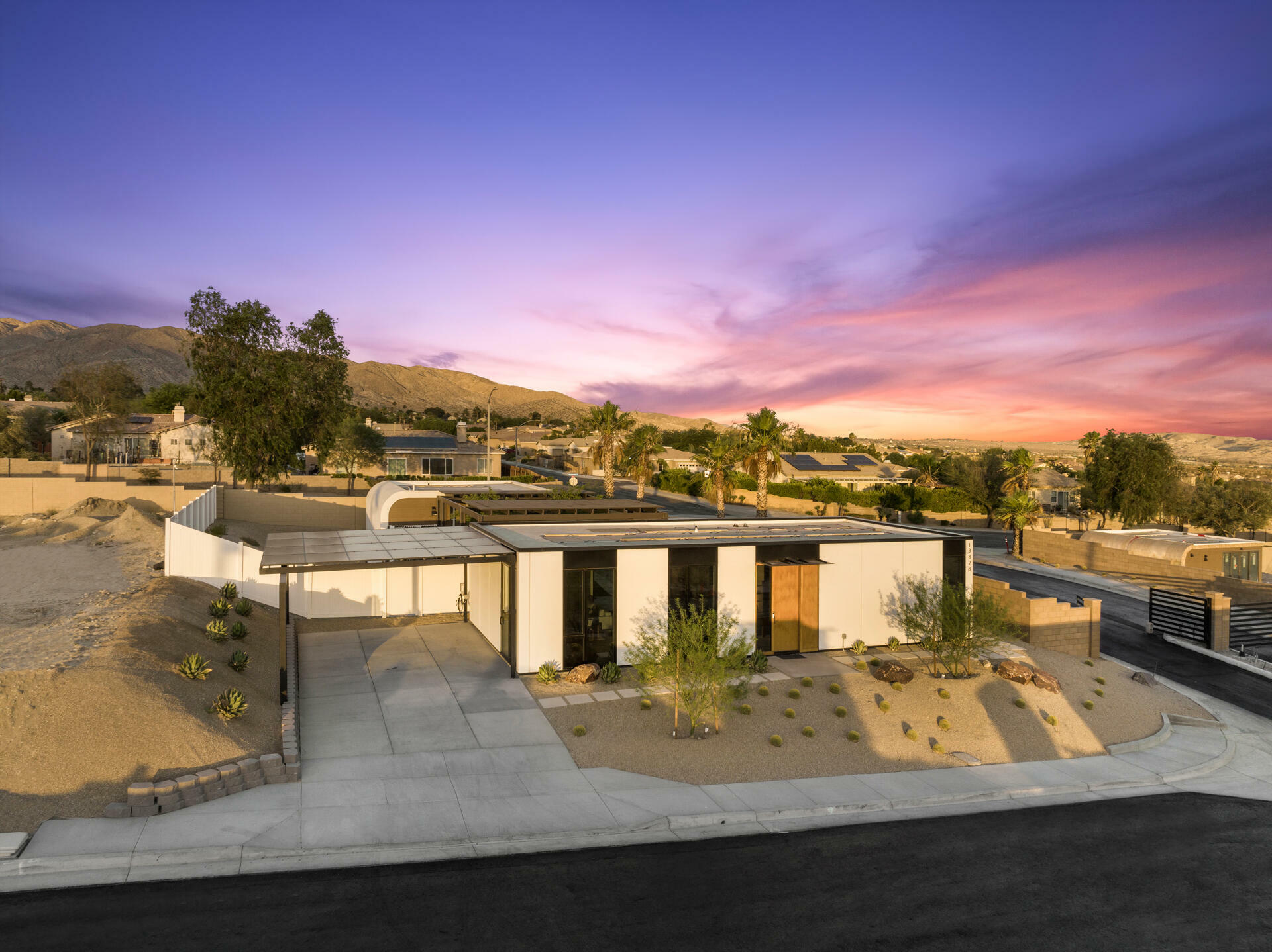 Property Photo: 13853 Scenic Crest Circle CA 92240