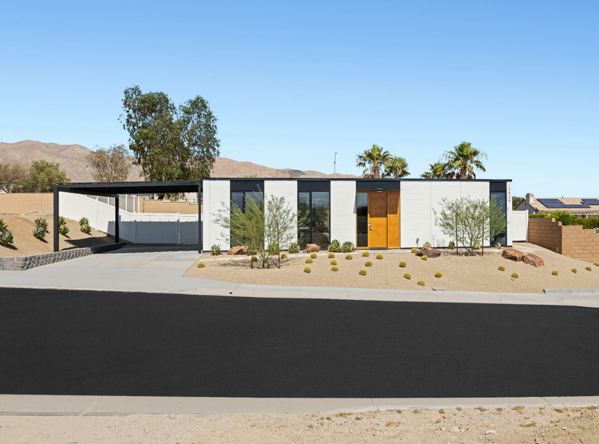 Property Photo: 13853 Scenic Crest Circle CA 92240