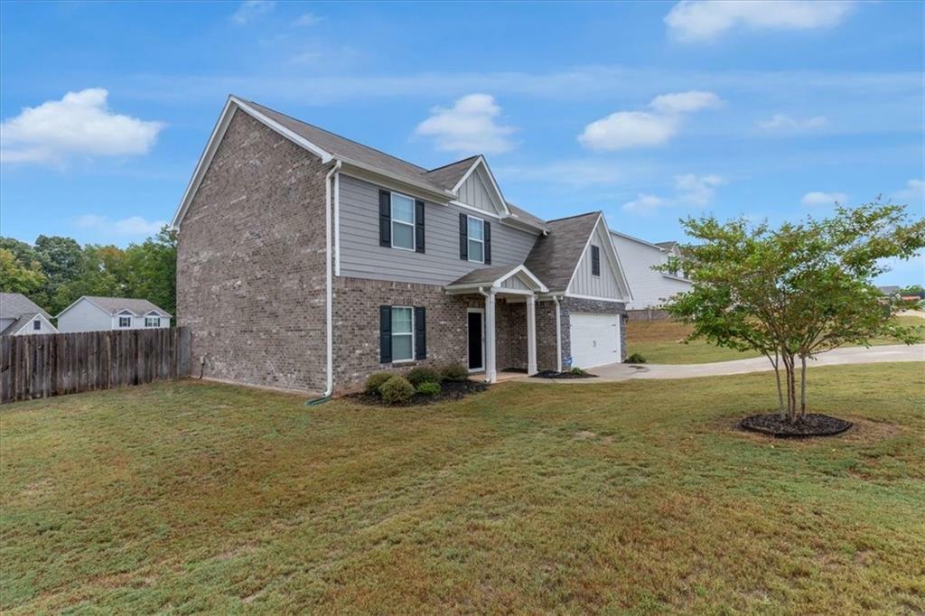 Property Photo: 436 Vermeer Court GA 30248