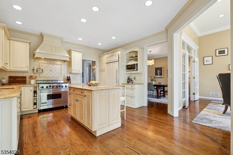 Property Photo: 8 Boland Dr NJ 07052