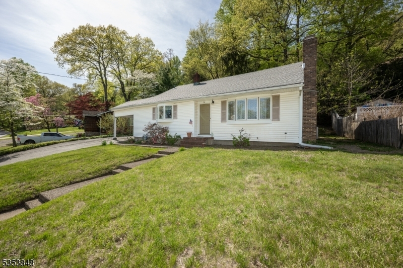 Property Photo:  70 Parks Rd  NJ 07834 