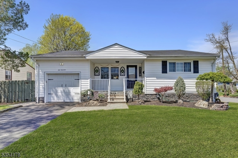 Property Photo: 114 Jeffery Rd NJ 07067