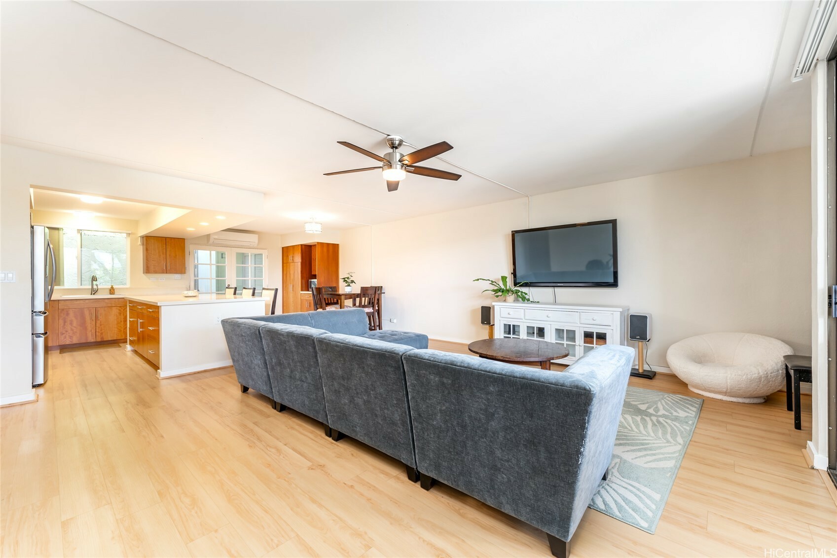 Property Photo: 300 Kawaihae Street 300A HI 96825
