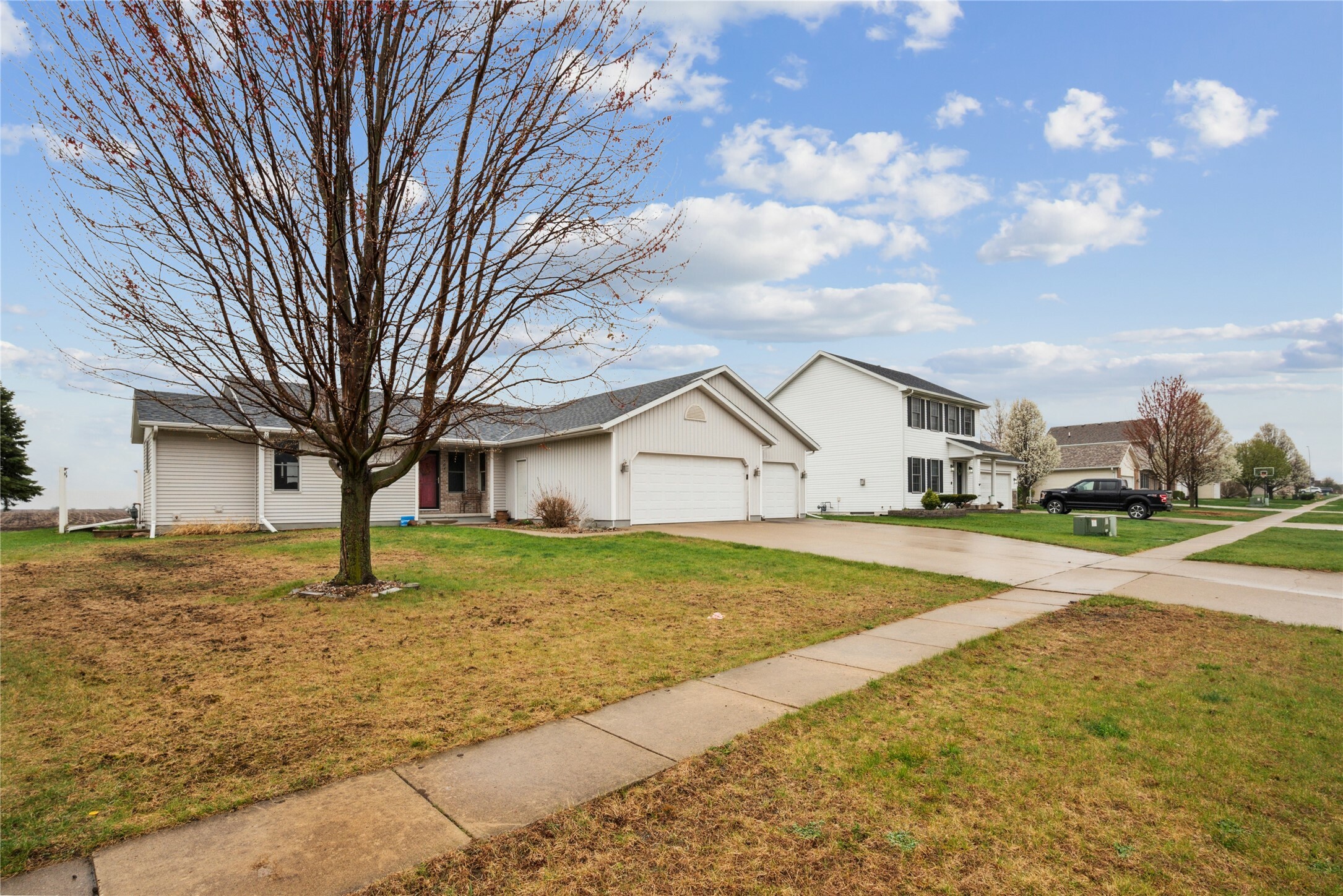 Property Photo: 904 Cherokee Street IA 50201