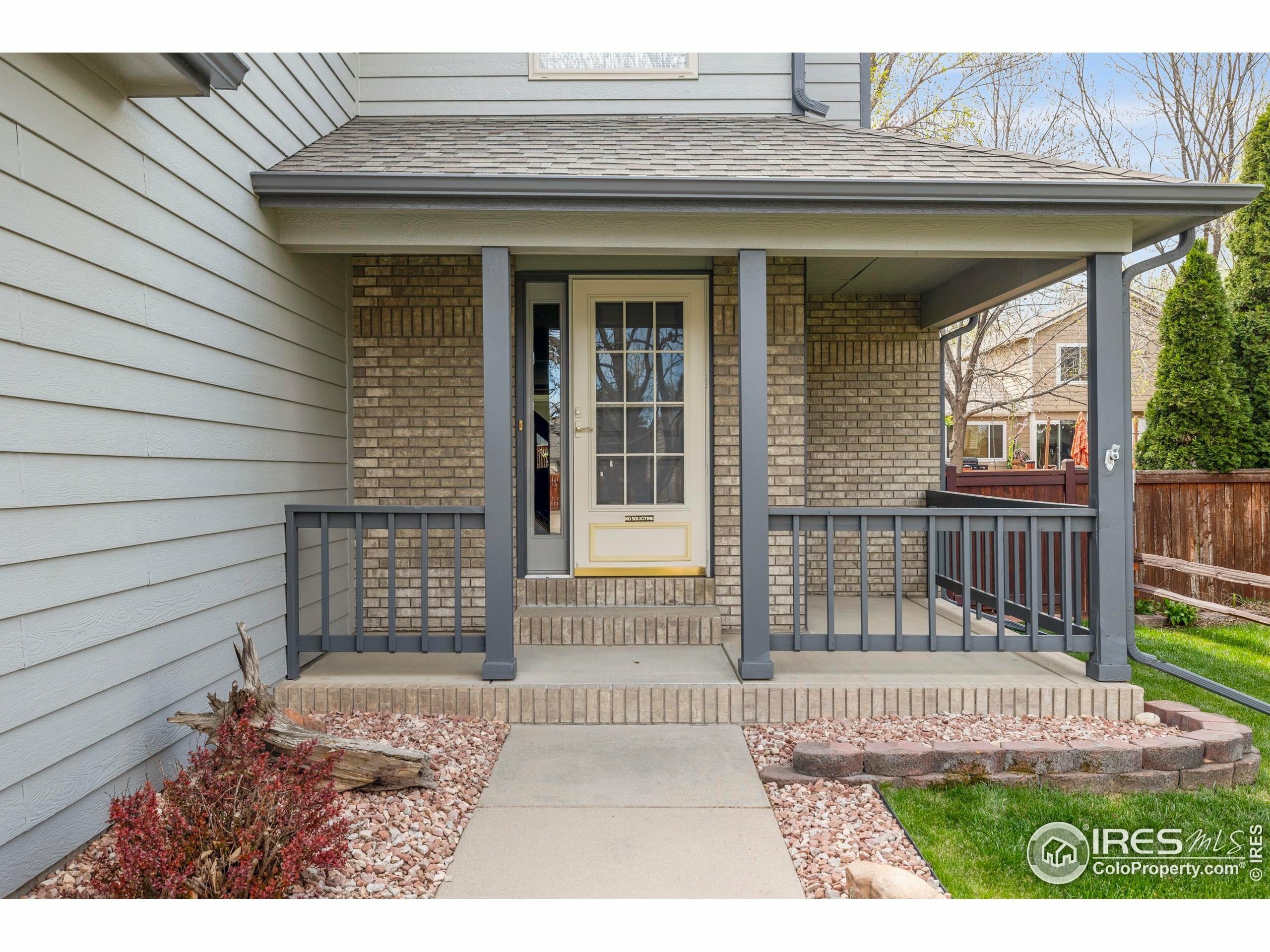 Property Photo: 2476 Forsythia Dr CO 80537