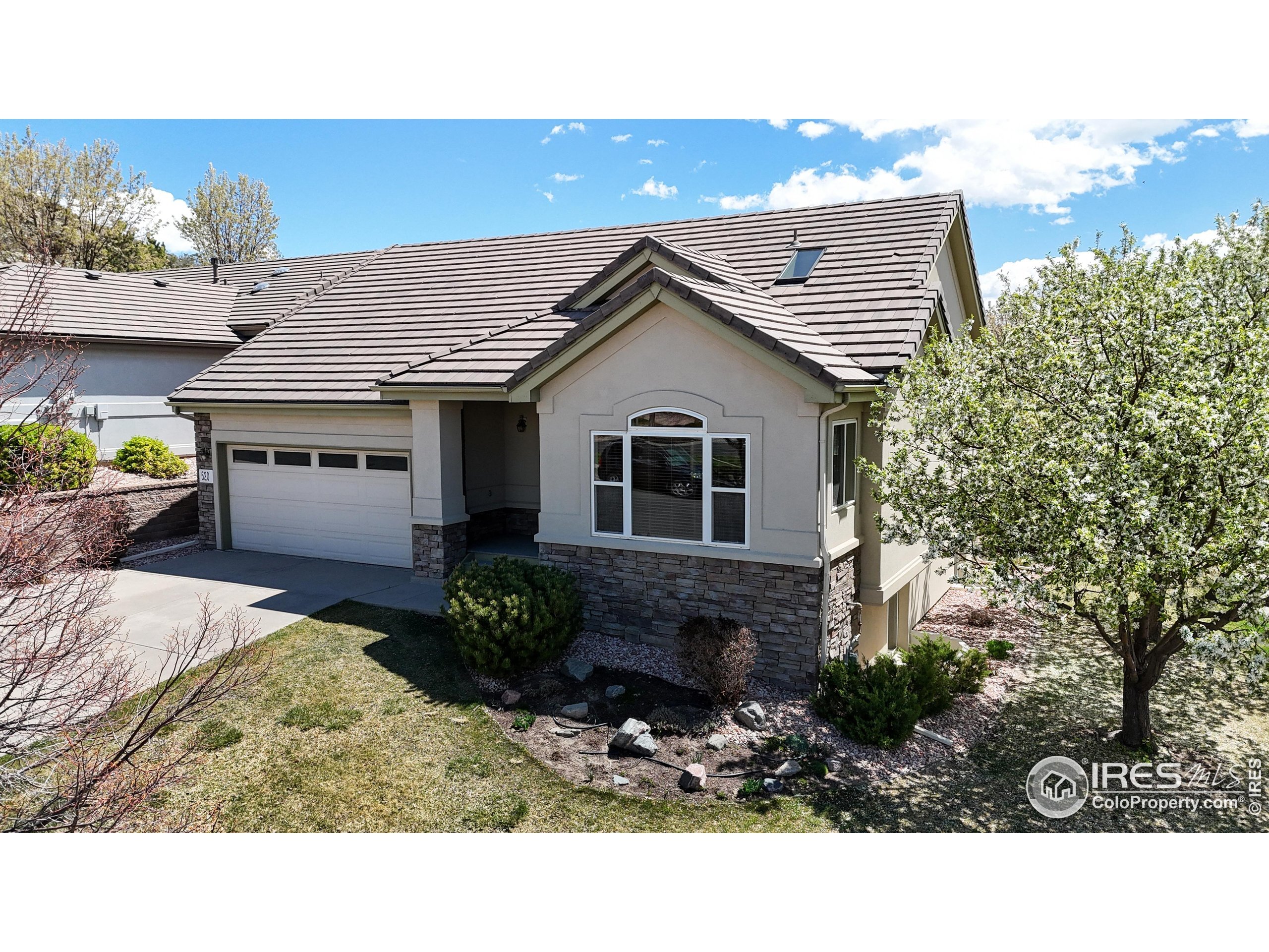 Property Photo: 520 Clubhouse Dr CO 80537