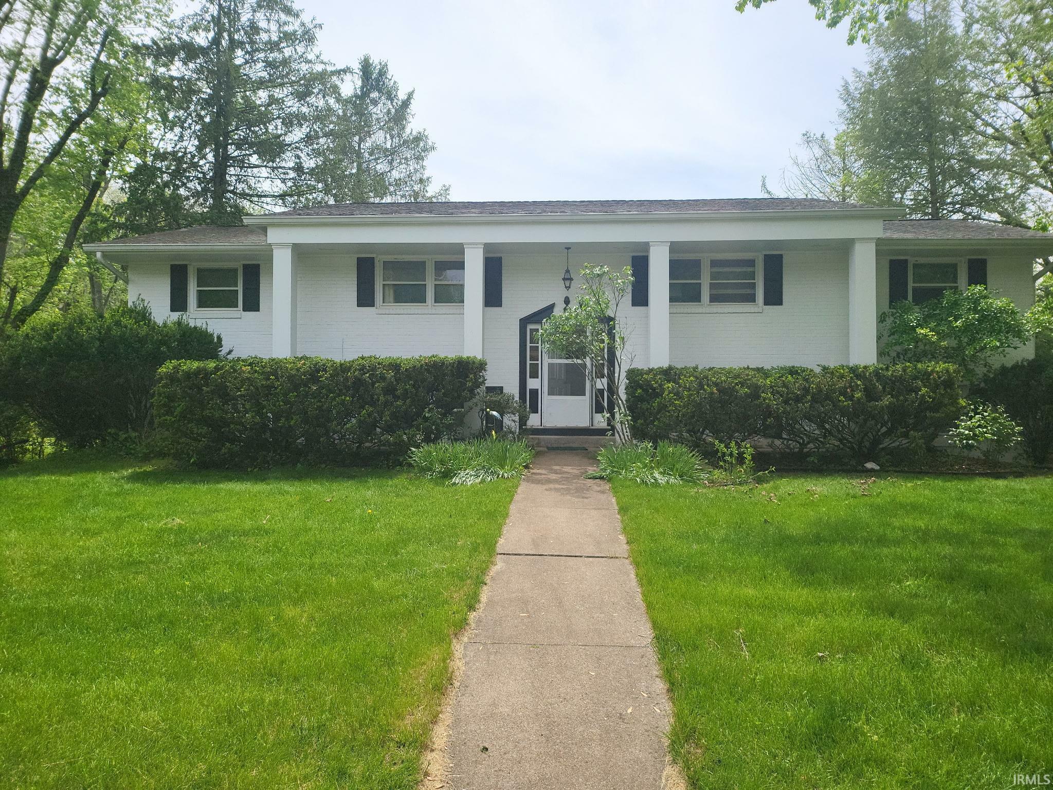 2402 E Rock Creek Drive  Bloomington IN 47401 photo
