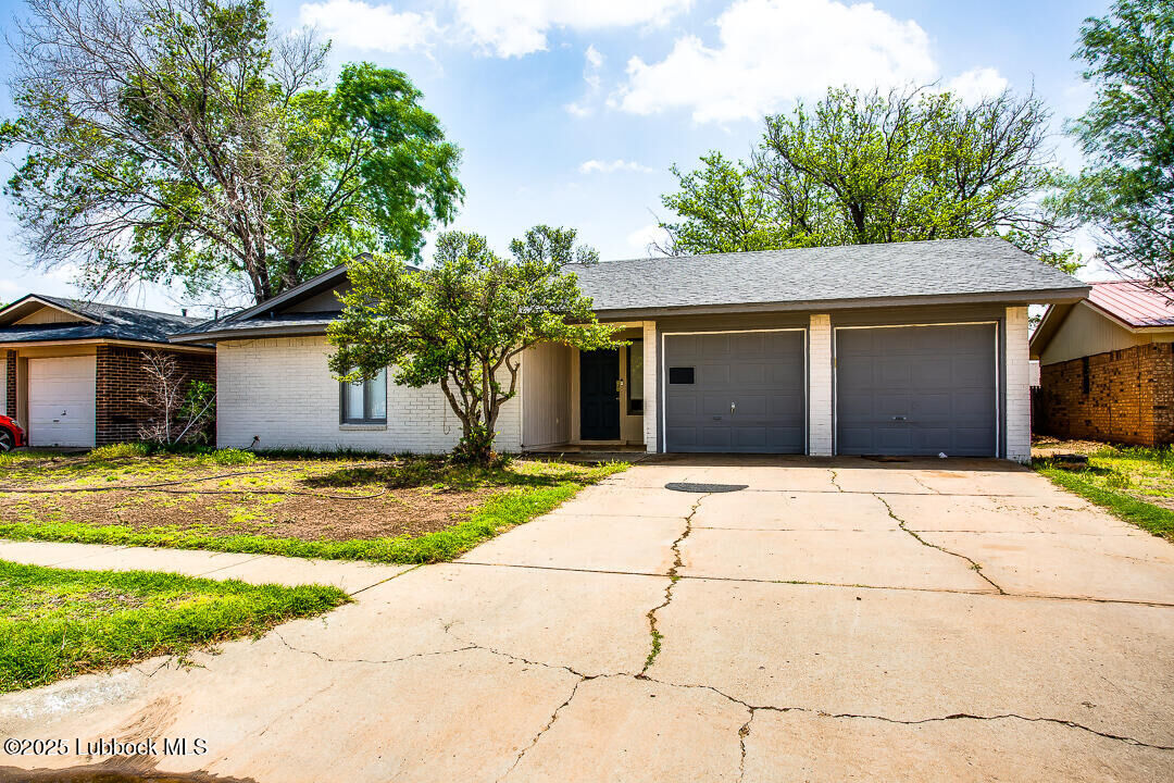 Property Photo: 5509 2nd Street TX 79416