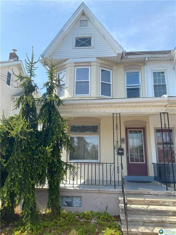 Property Photo: 429 Elm Street PA 18049