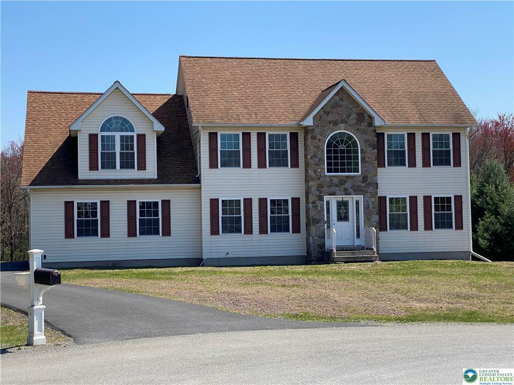 Property Photo: 178 Stoney Ledge Drive PA 18360