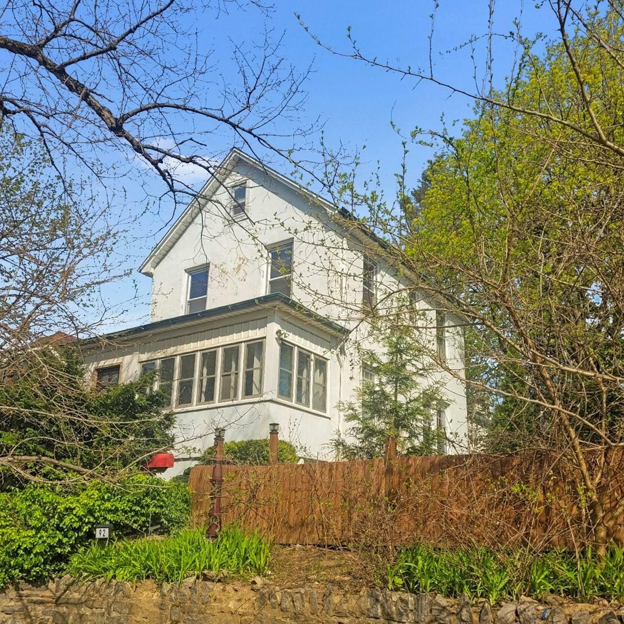 92 Ridgewood Ave Avenue  Yonkers NY 10704 photo