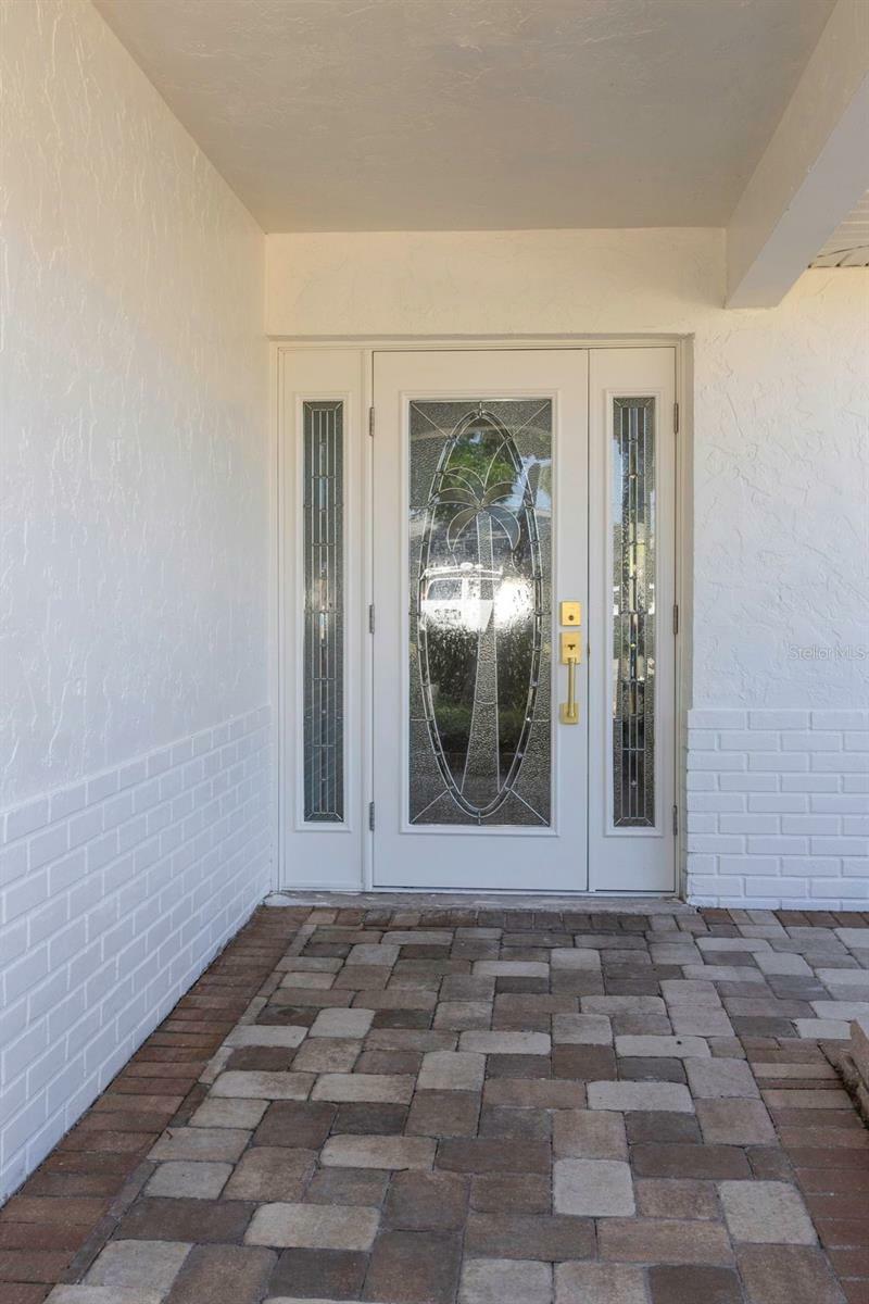 Property Photo: 6321 Balboa Lane FL 33572