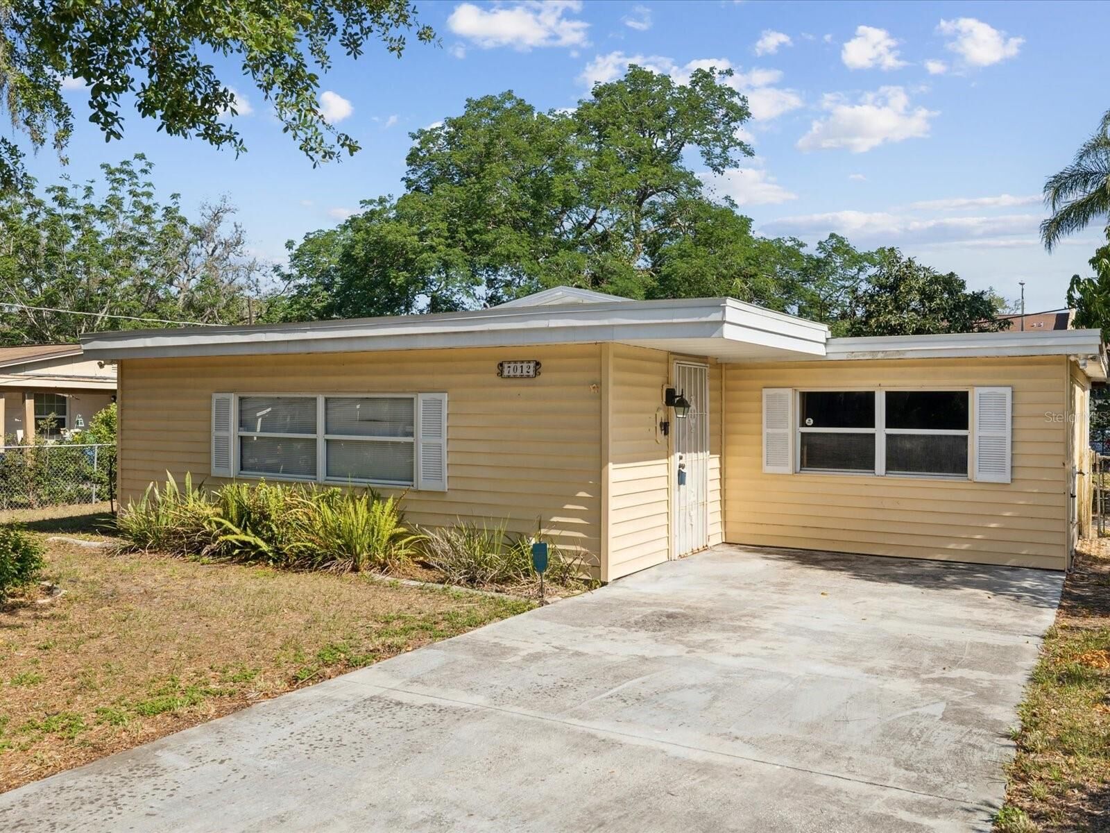 Property Photo:  7012 Ponderosa Drive  FL 33637 