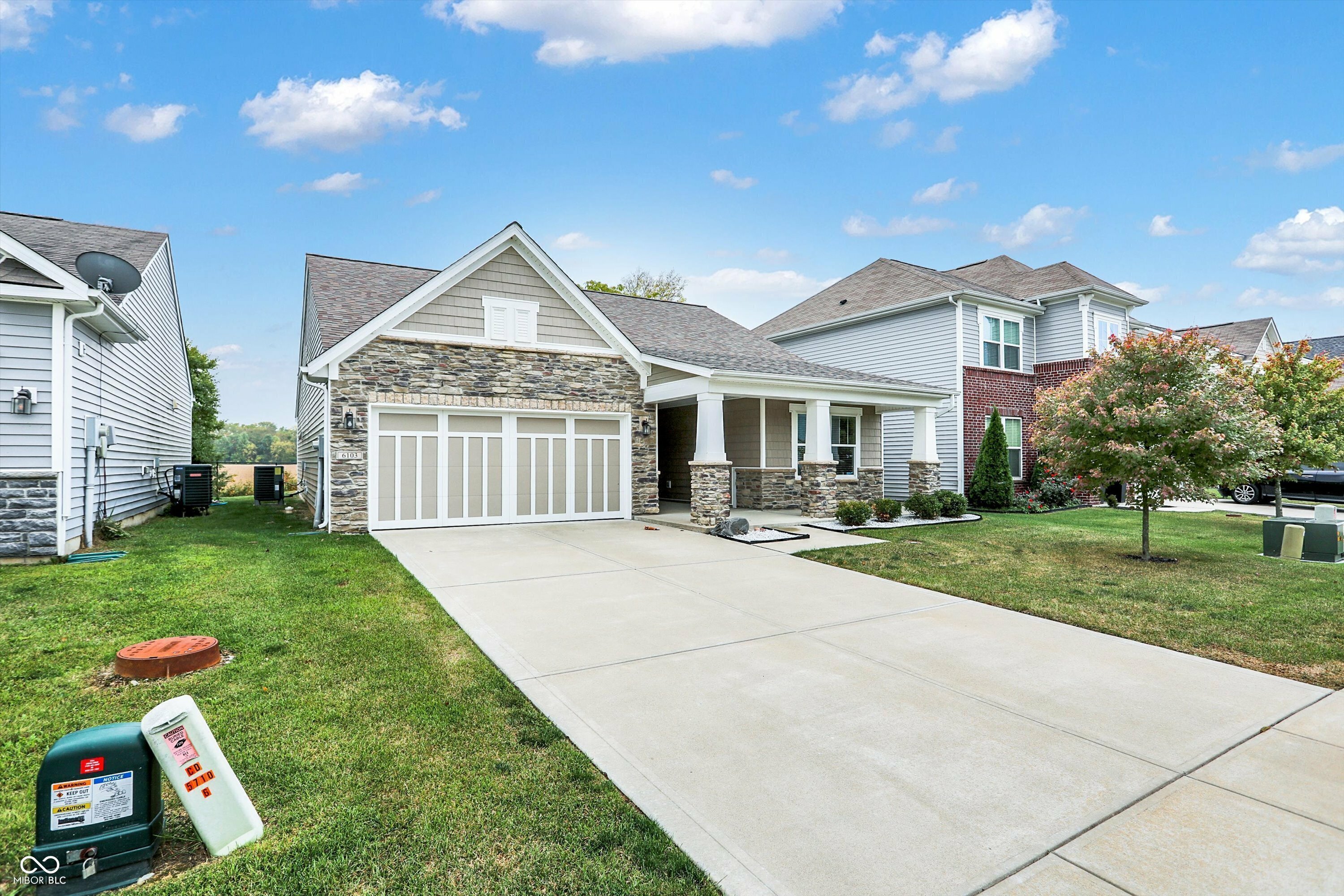 Property Photo: 6103 Pebblebrooke Road IN 46075