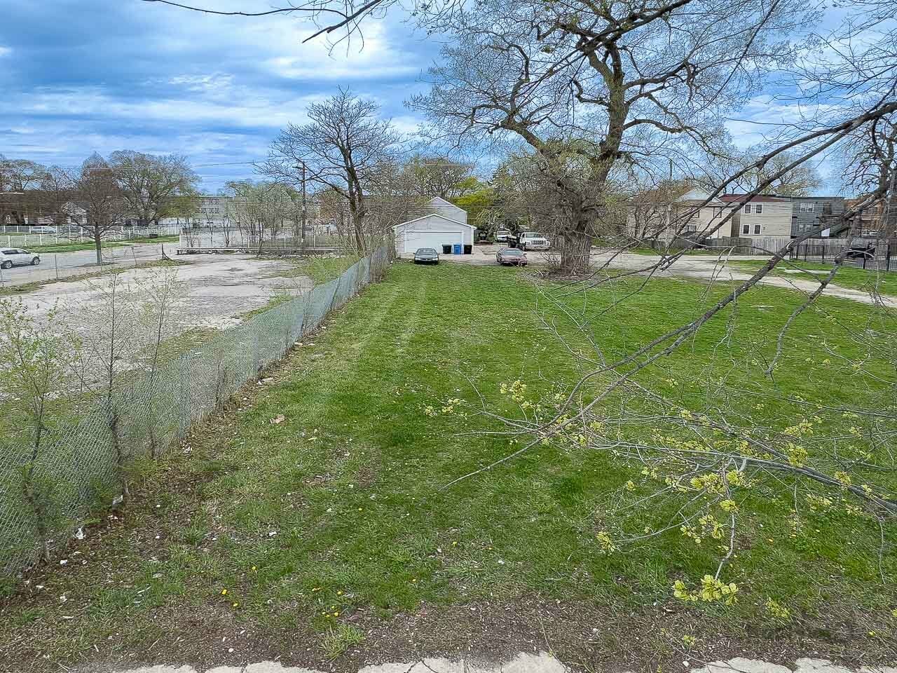 Property Photo: 7005 S Halsted Street IL 60621