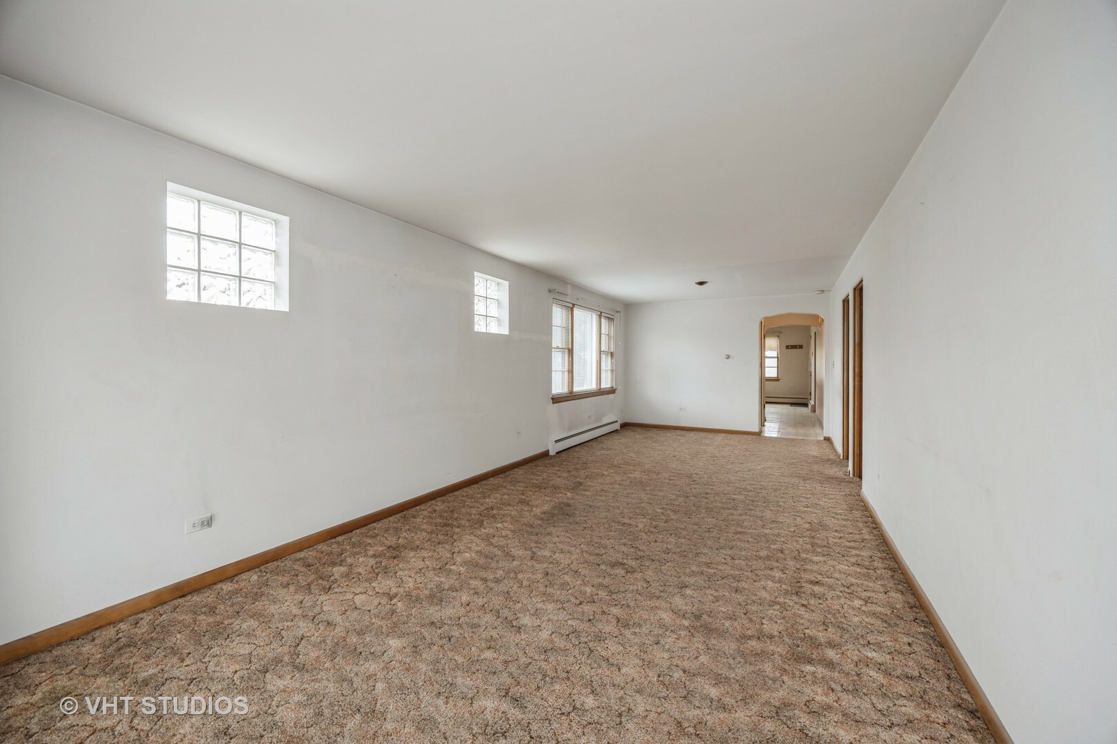 Property Photo: 3101 S 53rd Court IL 60804