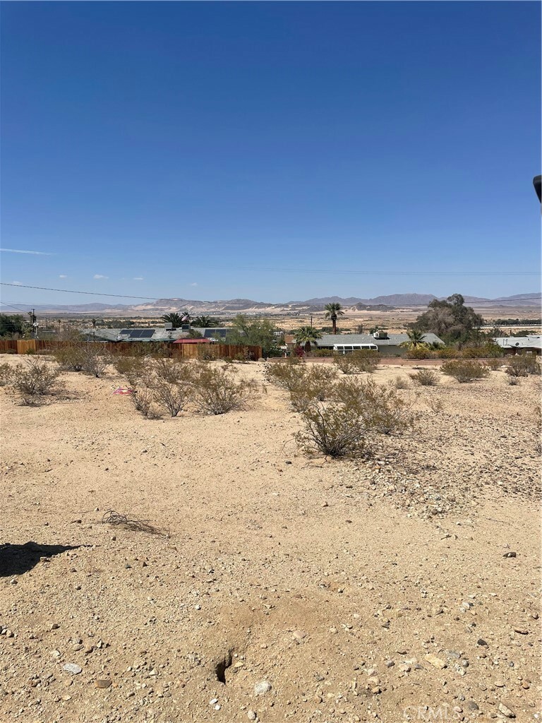 Property Photo: 8 Crestview Drive CA 92277