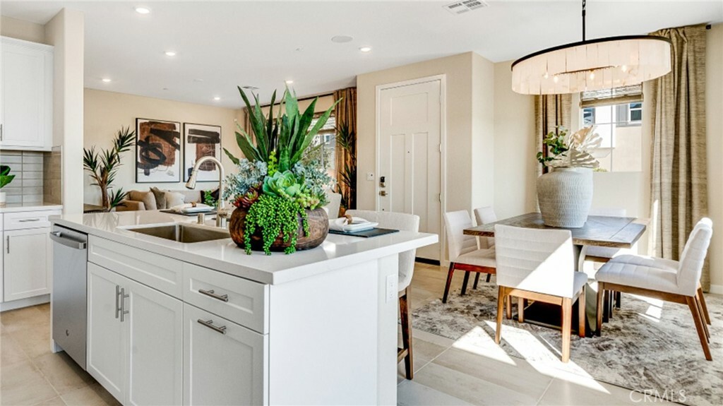 Property Photo:  2717 E Amberley Privado  CA 91762 