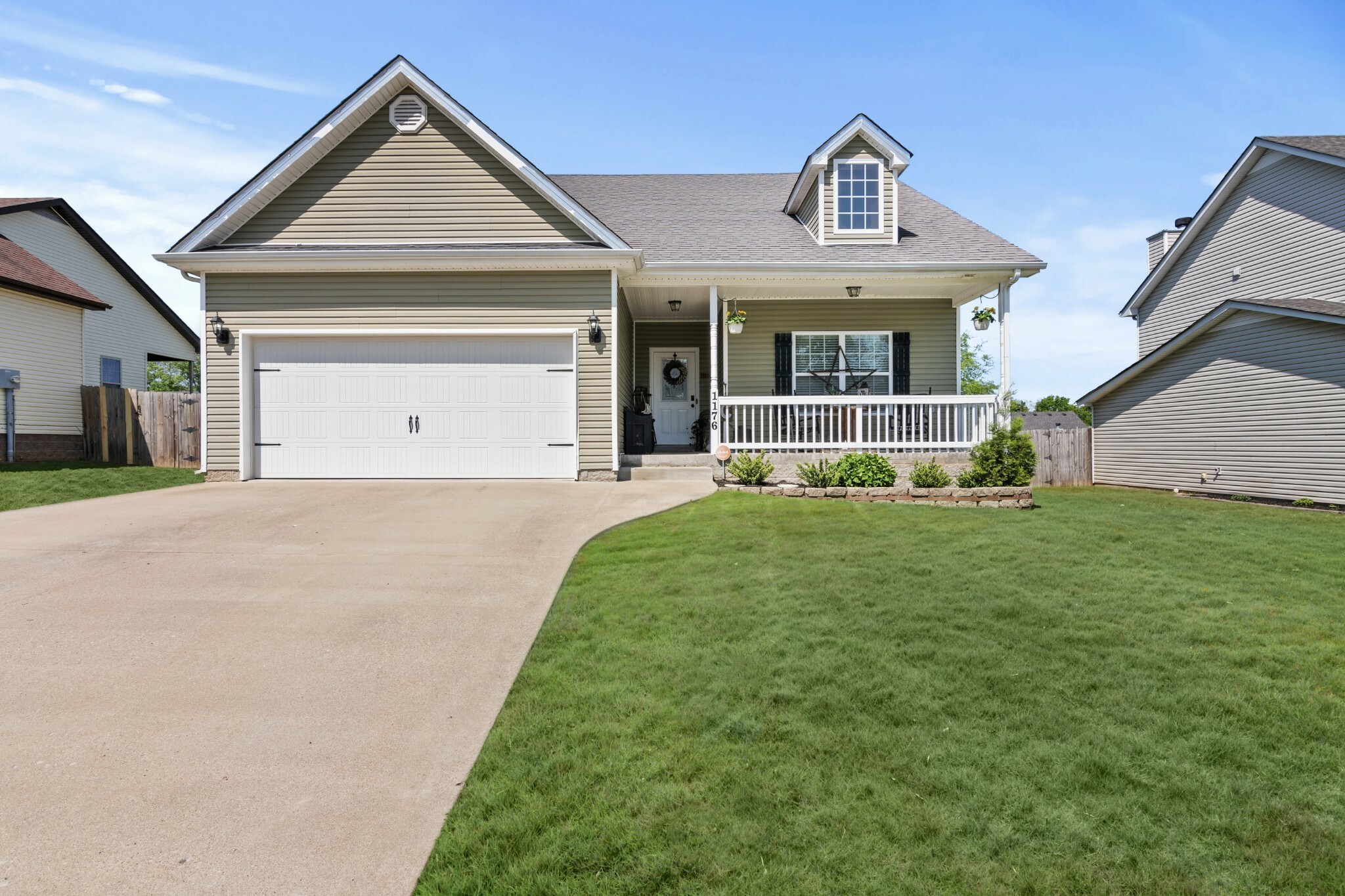 Property Photo:  1176 Meachem Dr  TN 37042 