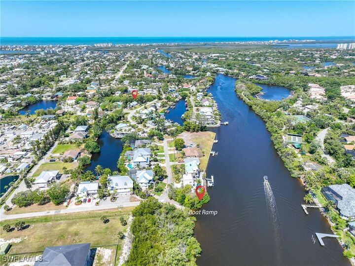 Property Photo: 3925 Riviera Circle FL 34134