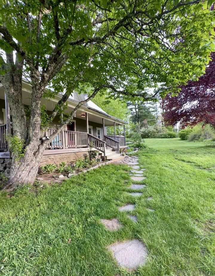 Property Photo: 526 Northwest Road NH 03224