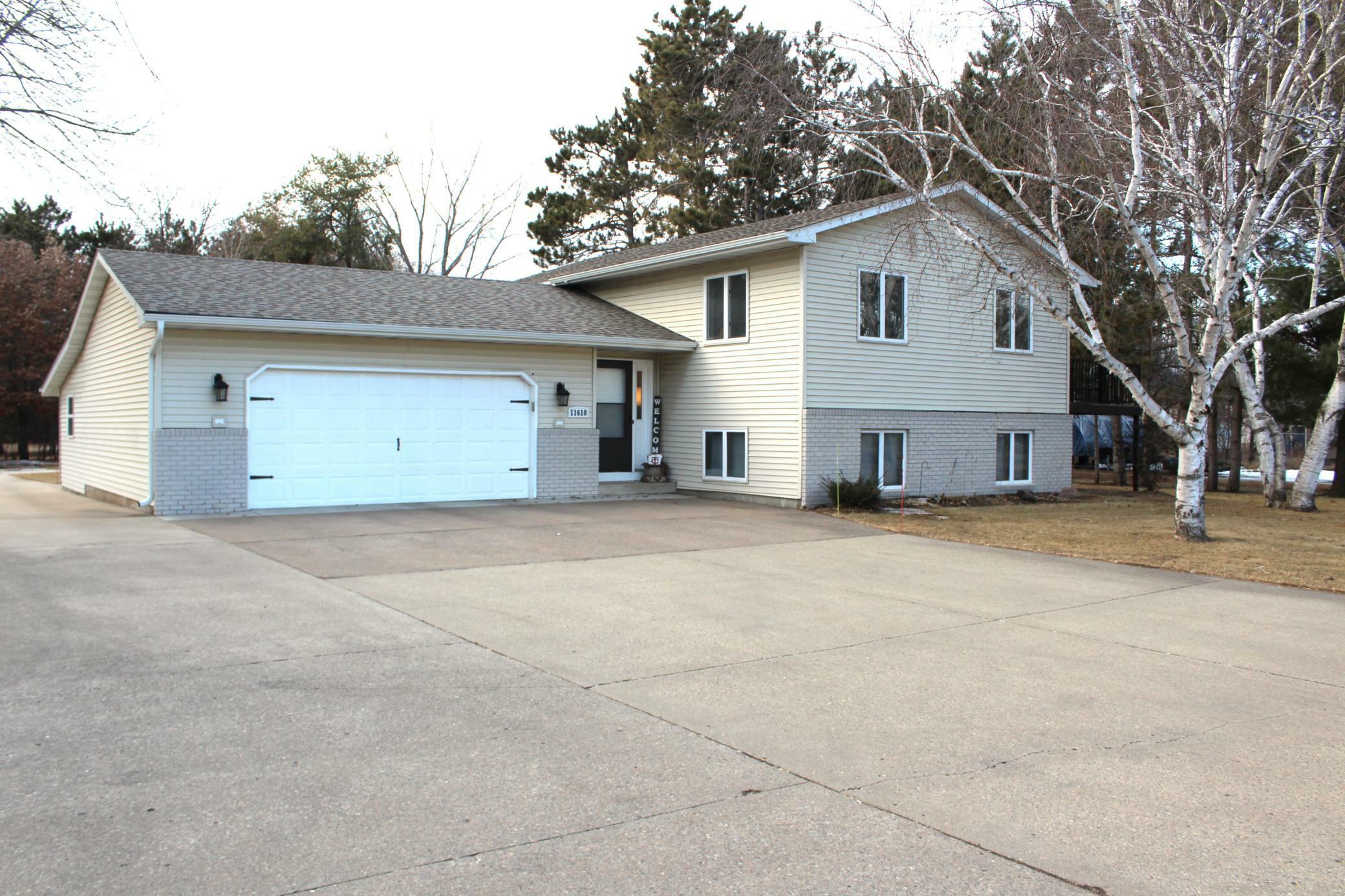 Property Photo: 11610 3rd Street MN 55308